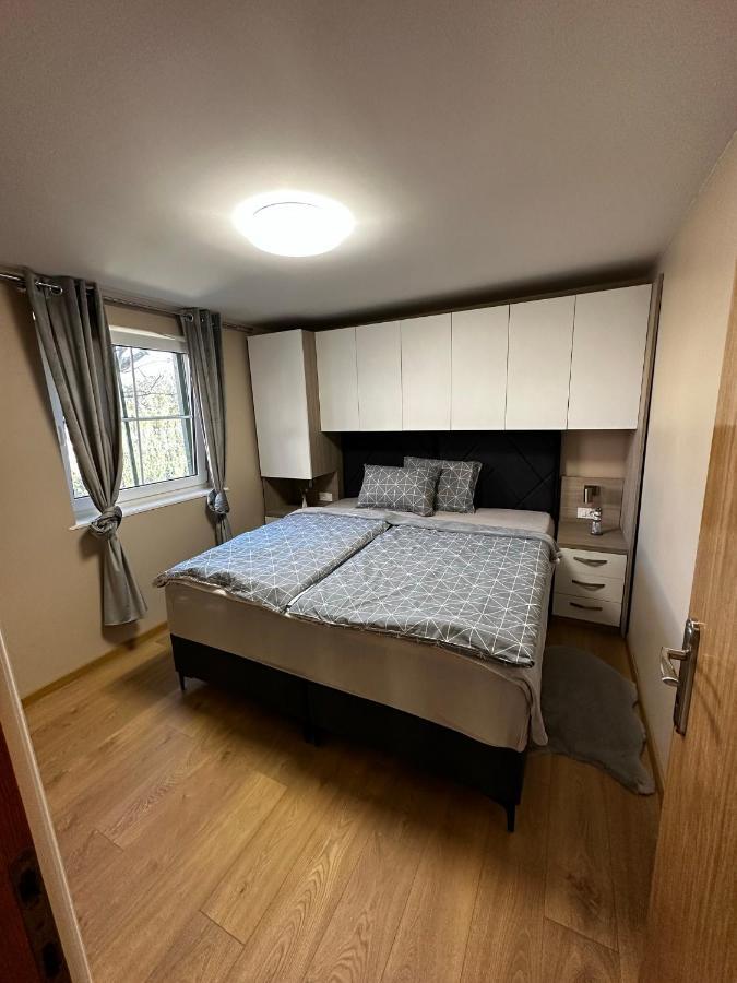 Apartman Veronika Vrsi Dış mekan fotoğraf
