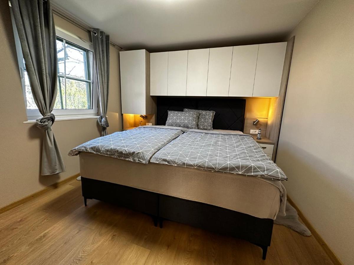Apartman Veronika Vrsi Dış mekan fotoğraf