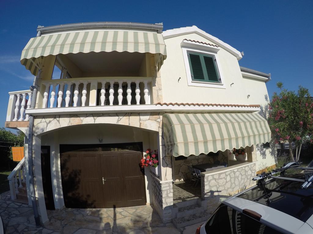 Apartman Veronika Vrsi Dış mekan fotoğraf