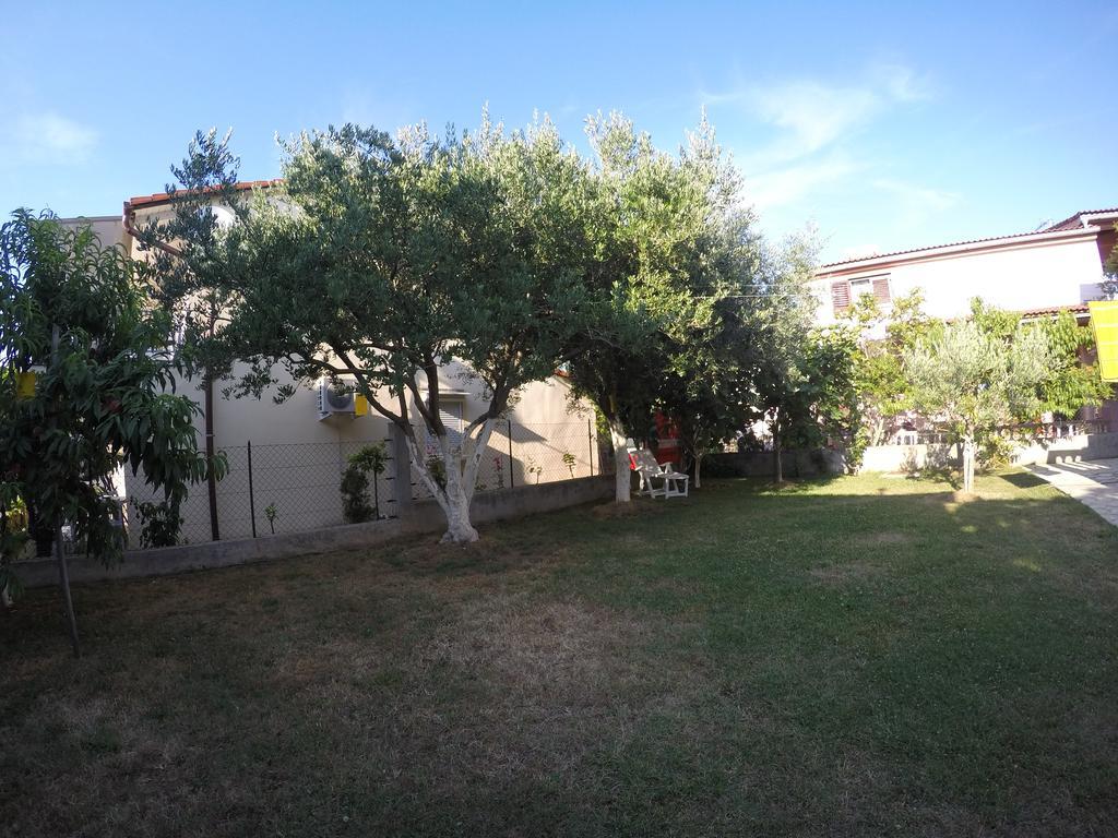 Apartman Veronika Vrsi Dış mekan fotoğraf